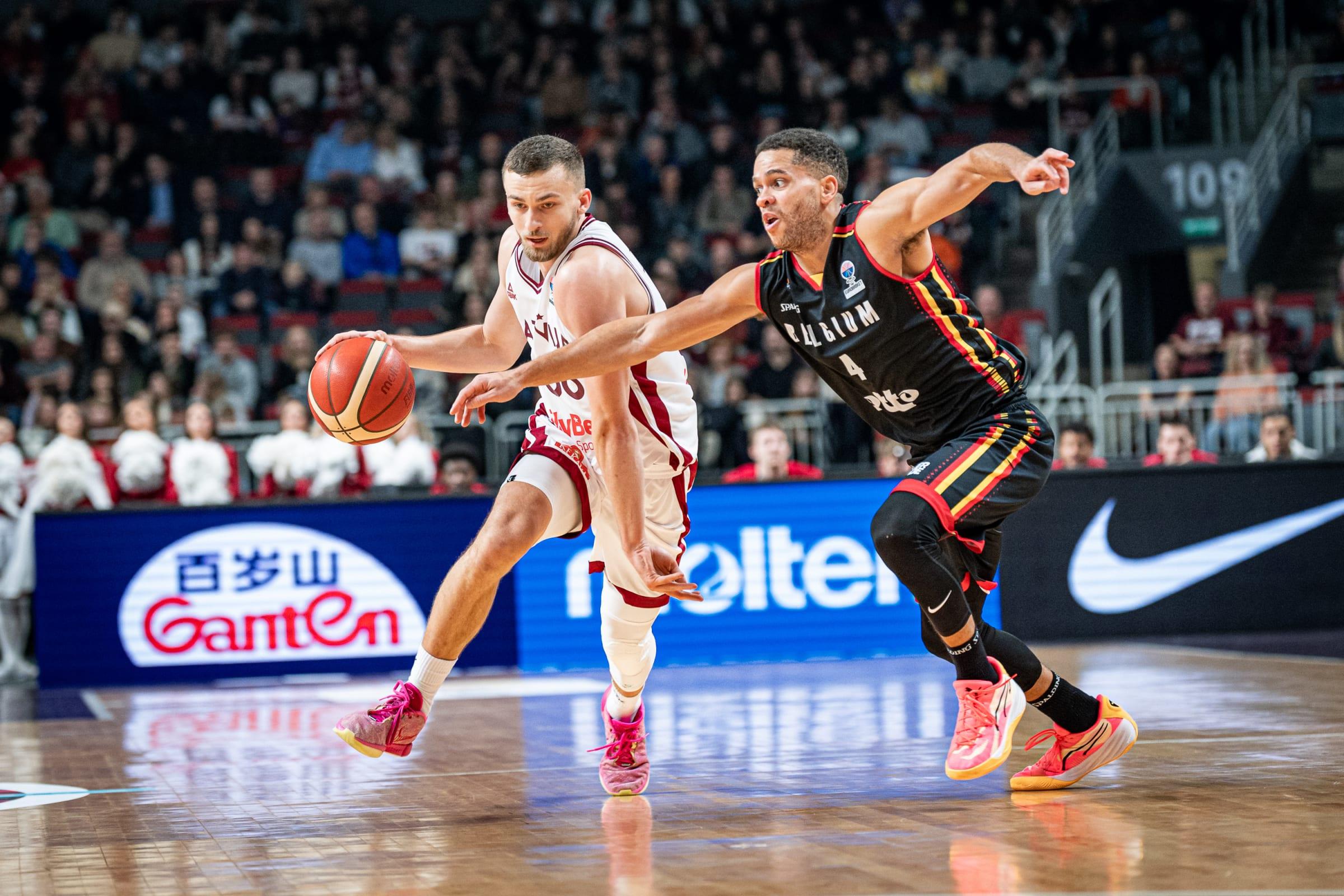 Les Belges à l’étranger: Manu Lecomte monte en puissance, Julie Vanloo incandescente