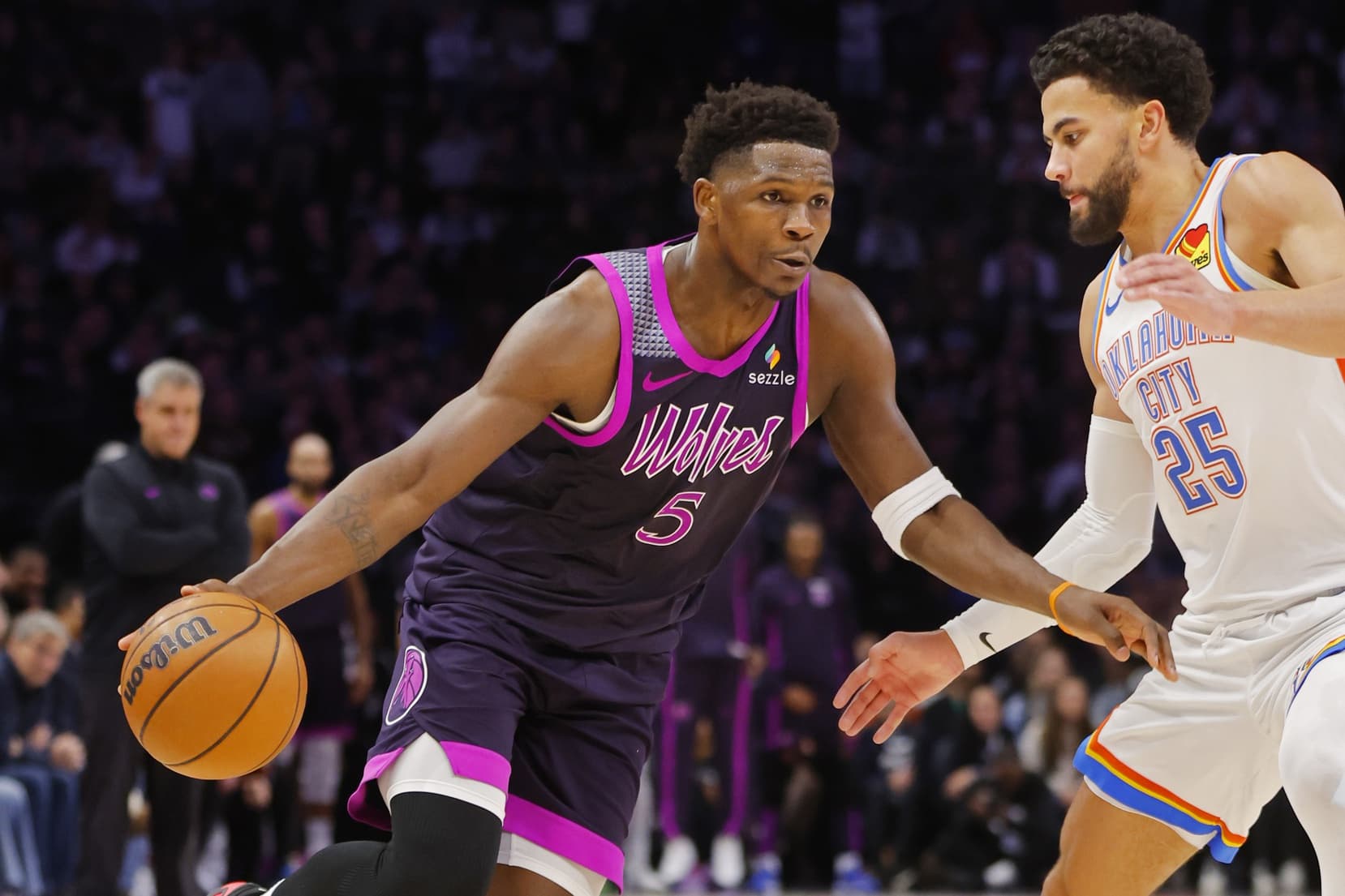 Minnesota fait tomber OKC, 14 points pour Ajay Mitchell